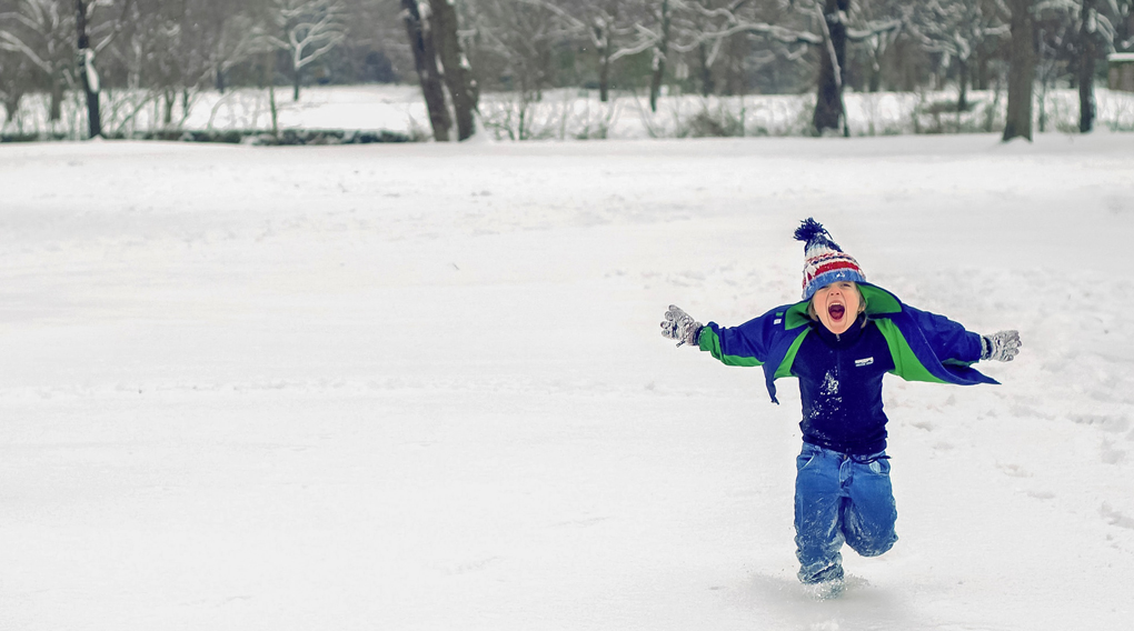Χειμώνας και ασθένειες: Πώς να ντύσουμε τα παιδιά