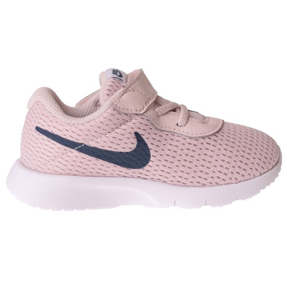 ΑΘΛΗΤΙΚΑ ΠΑΠΟΥΤΣΙΑ NIKE ΓΙΑ ΚΟΡΙΤΣΙΑ – ΡΟΖ