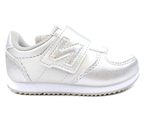 ΠΑΙΔΙΚΑ ΠΑΠΟΥΤΣΙΑ NEW BALANCE ΓΙΑ ΚΟΡΙΤΣΙΑ – ΑΣΗΜΙ
