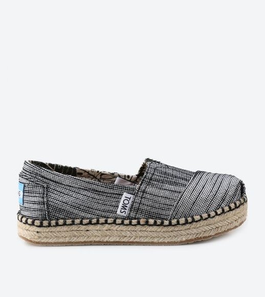 ΠΑΙΔΙΚΑ ΠΑΠΟΥΤΣΙΑ TOMS ΓΙΑ ΚΟΡΙΤΣΙΑ – ΜΑΥΡΟ