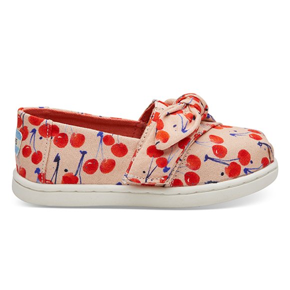 ΕΣΠΑΝΤΡΙΓΙΕΣ TOMS ΓΙΑ ΚΟΡΙΤΣΙΑ – ΡΟΖ