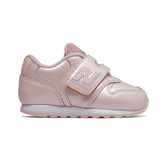 ΠΑΠΟΥΤΣΙΑ NEW BALANCE ΓΙΑ ΚΟΡΙΤΣΙΑ – ΡΟΖ