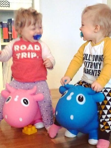 KIDZZFARM Φουσκωτή Γκρί Αγελάδα Bella the Cow Junior