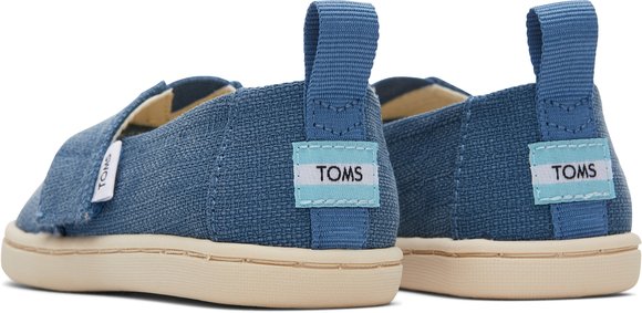 ΠΑΠΟΥΤΣΙΑ TOMS ΓΙΑ ΑΓΟΡΙΑ