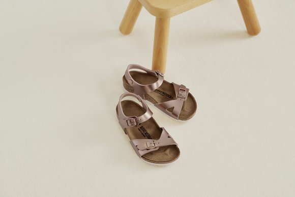 ΣΑΝΔΑΛΙΑ BIRKENSTOCK