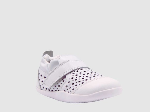 Βρεφικά Παπούτσια Bobux Step Up για Κορίτσια Xplorer Go Punch White (Μεγέθη 21-22)
