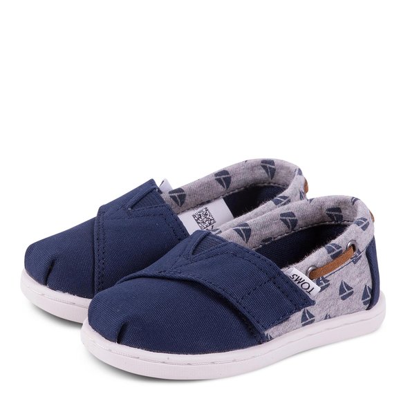 ΕΣΠΑΝΤΡΙΓΙΕΣ TOMS ΓΙΑ ΑΓΟΡΙΑ – ΜΠΛΕ