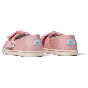 ΕΣΠΑΝΤΡΙΓΙΕΣ TOMS ΓΙΑ ΚΟΡΙΤΣΙΑ