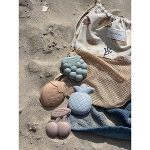 Παιχνίδι Θαλάσσης Play and Store Σετ 4 καλουπιών Fruits