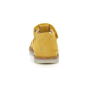 Βρεφικά Παπούτσια KICKERS για Αγόρια Yellow